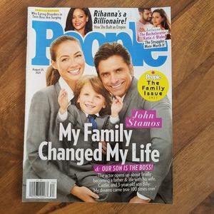 People Magazine August 23 2021 John Stamos The Family Issue Rihanna Bachelorette